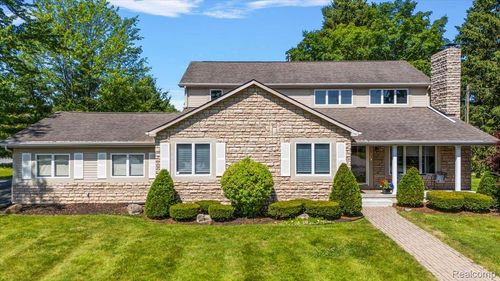 74367 Gould Rd, Bruce Twp, MI, 48065-3149 | Card Image