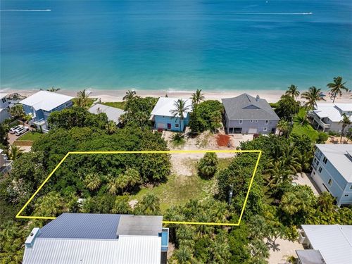 9515 Doubloon Dr, Vero Beach, FL, 32963-4565 | Card Image