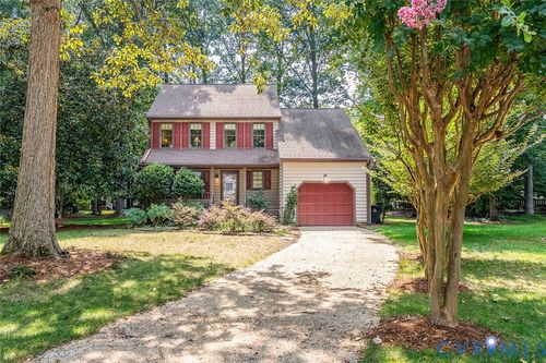 3012 E Brittington, Williamsburg, VA, 23185-8701 | Card Image