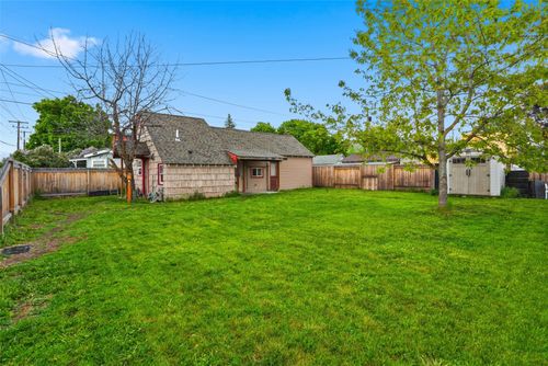 1112 Shakespeare Street, Missoula, MT, 59802 | Card Image