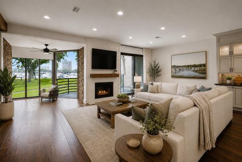 1933 Enterprise Ave, League City, TX, 77573-2903 | Card Image