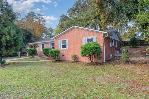 1310 Bingham Dr, Fayetteville, NC, 28304-2850 | Card Image