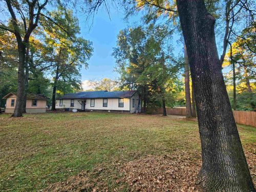 5 Hunters Dr, Trinity, TX, 75862-8811 | Card Image