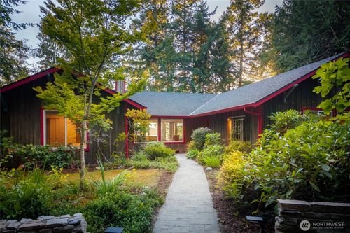 40751 Foulweather Bluff Rd Ne, Hansville, WA, 98340-7714 | Card Image