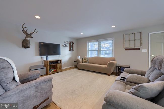 316 S 10 Th St, House other with 3 bedrooms, 2 bathrooms and null parking in AKRON PA | Image 12