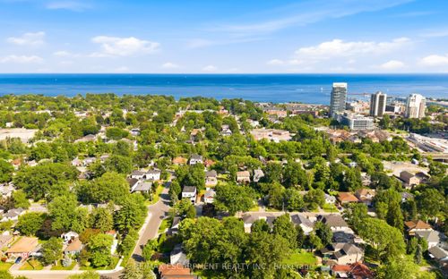 75 Troy St, Mississauga, ON, L5G1S6 | Card Image