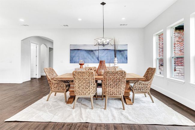 Dining area | Image 7