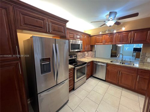201-10369 Nw 24th Pl, Sunrise, FL, 33322-6365 | Card Image