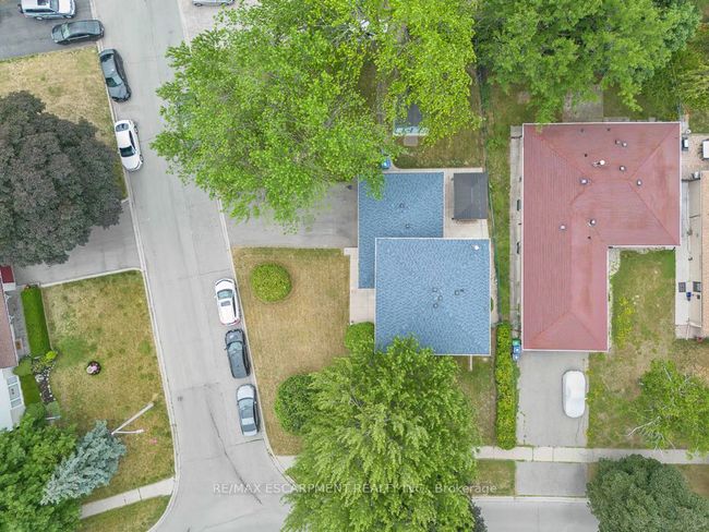 1 Dunbarton Cres, House other with 4 bedrooms, 3 bathrooms and 4 parking in Brampton ON | Image 40