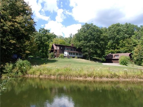 8116 Harpers Ferry Rd, Springwater, NY, 14560-9739 | Card Image