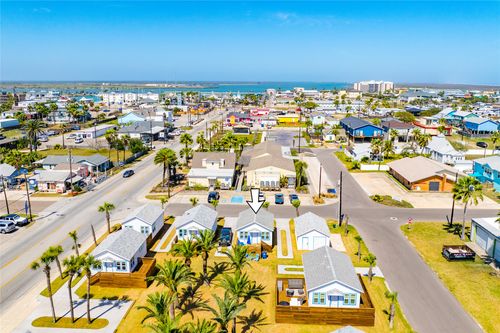 3-340 N Alister Street, Port Aransas, TX, 78373 | Card Image