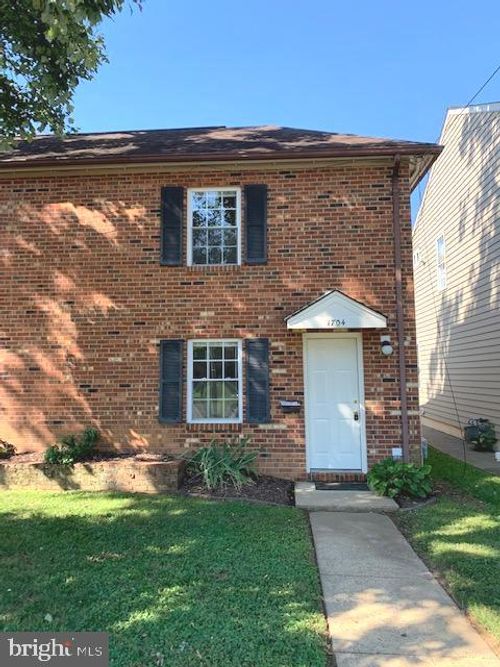 1704 Washington Ave, FREDERICKSBURG, VA, 22401-3549 | Card Image