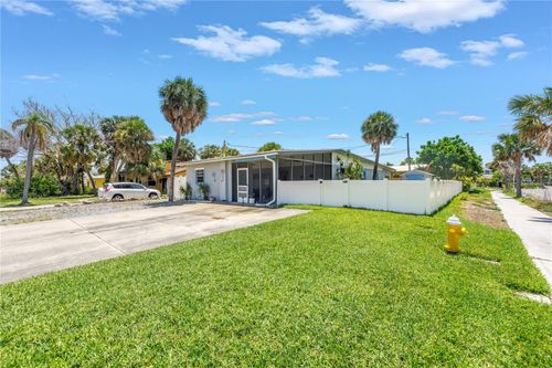 360 71st Ave, ST PETE BEACH, FL, 33706-1906 | Card Image