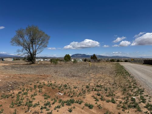 54 Range Rd, Edgewood, NM, 87015-9028 | Card Image