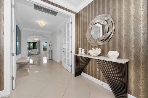 apt-302-2739 Tiburon Blvd, NAPLES, FL, 34109-3719 | Card Image