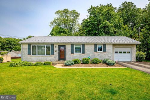 483 Panorama Dr, DENVER, PA, 17517-8965 | Card Image