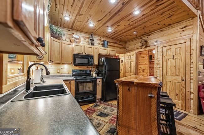 300 Ridgecrest Dr, House other with 2 bedrooms, 2 bathrooms and null parking in Blue Ridge GA | Image 13