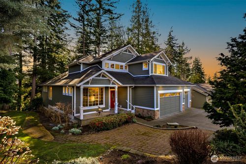 4200 Parkhurst Drive, Bellingham, WA, 98229 | Card Image