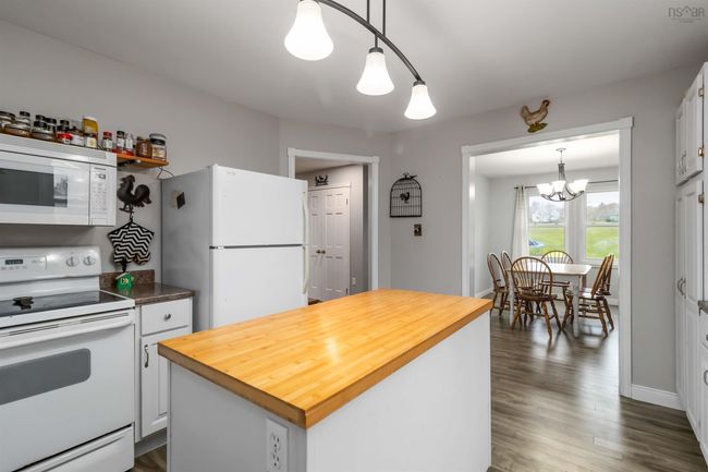 6949 Highway 207, House other with 4 bedrooms, 2 bathrooms and 1 parking in West Chezzetcook NS | Image 13