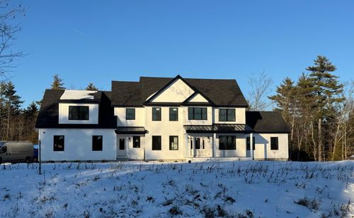 41 Westover Lane, Bow, NH, 03304 | Card Image