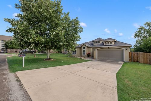 15816 Glenn Ln, Selma, TX, 78154 | Card Image