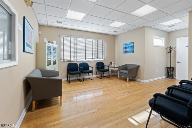 914 Clifton Ave, Home with 0 bedrooms, 3 bathrooms and null parking in Clifton NJ | Image 7