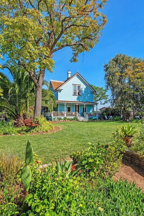 2641 Massachusetts Ave, Lemon Grove, CA, 91945-3149 | Card Image