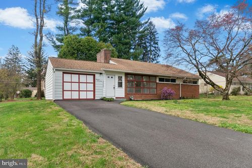 1317 Michael Rd, Jenkintown, PA, 19046-2524 | Card Image