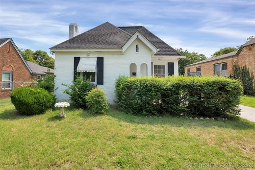 707 S Knoxville Ave, Tulsa, OK, 74112-3841 | Card Image