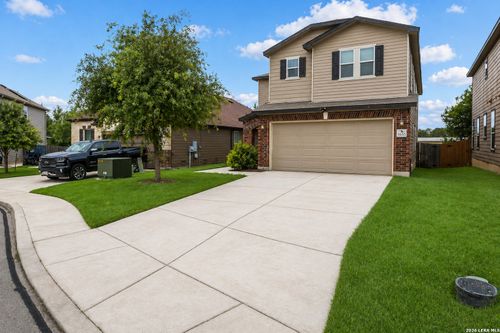 1635 Iron Crk, San Antonio, TX, 78245-3838 | Card Image