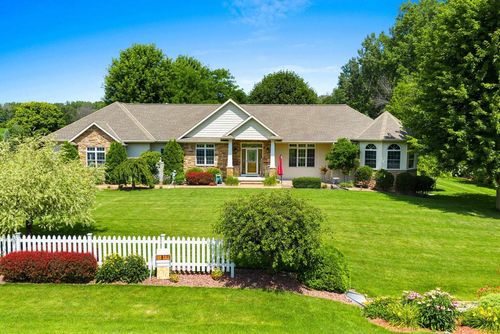 4879 Caledonia Drive, SCOTT, WI, 54229 | Card Image