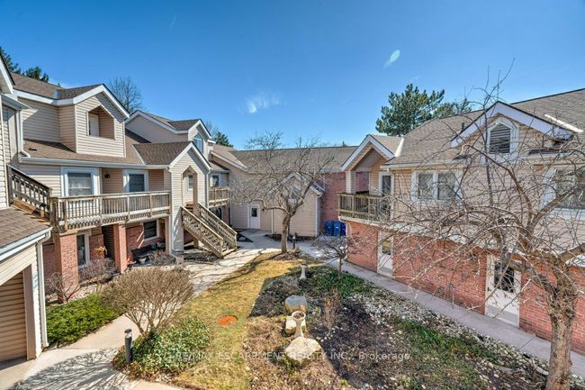 308 - 1210 Thorpe Rd, Condo with 3 bedrooms, 2 bathrooms and 1 parking in Burlington ON | Image 45