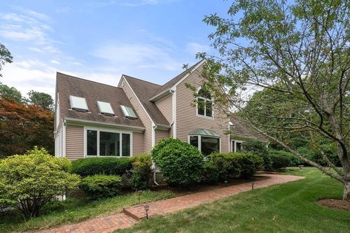 76 Ellisville Grn, Plymouth, MA, 02360-1742 | Card Image