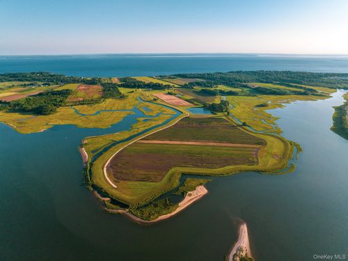 34600, 34750 & 34920 Route 25, Southold, NY, 11957 | Card Image