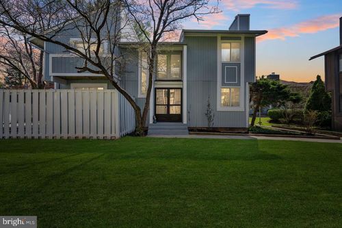 18444 Stone Hollow Dr, GERMANTOWN, MD, 20874-2126 | Card Image