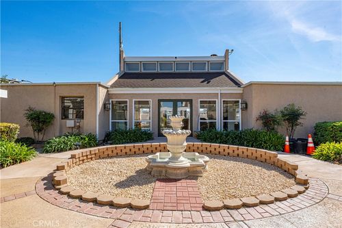 d17-2900 Madison Ave, Fullerton, CA, 92831-2250 | Card Image