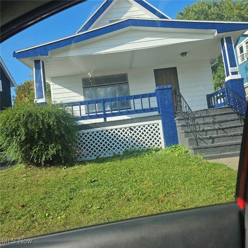 13901 Chapelside Ave, Cleveland, OH, 44120-4619 | Card Image