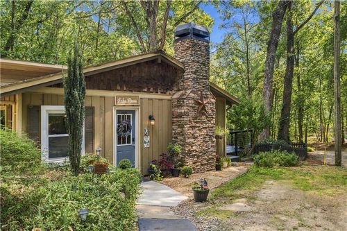 5945 Virginia Dr, Cumming, GA, 30041-9257 | Card Image
