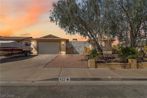422 Bottle Brush Way, Henderson, NV, 89015-7717 | Card Image