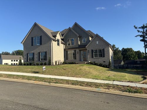 100 Kirkwall Ct, Hendersonville, TN, 37075-4300 | Card Image