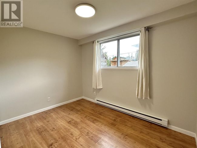 1036 7 Th Ave, House other with 2 bedrooms, 1 bathrooms and null parking in Valemount BC | Image 7