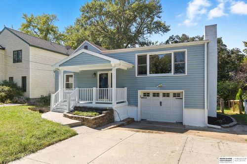 418 Bellevue Blvd N, Bellevue, NE, 68005-4639 | Card Image