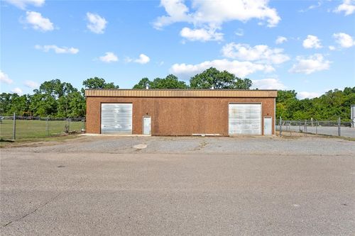 1500 S 14th Street, Clinton, OK, 73601 | Card Image
