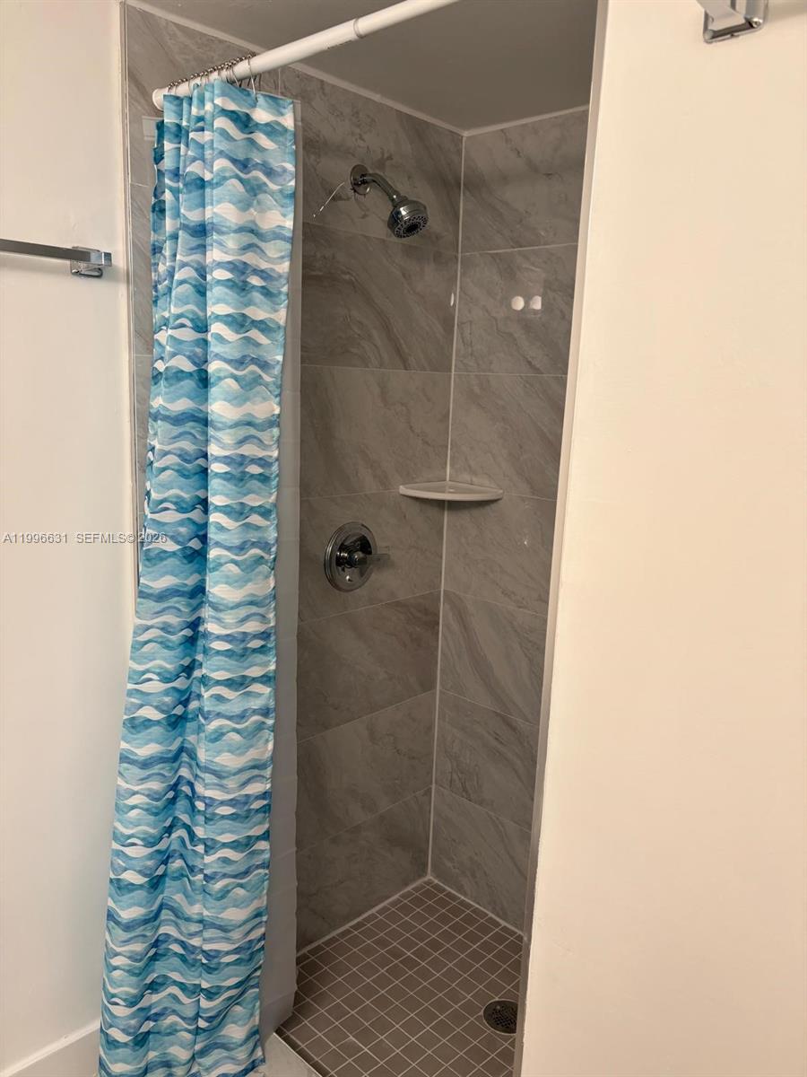 Residential Lease in Bay Harbor Islands 3