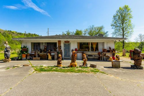 16245 W Us Highway 64, Murphy, NC, 28906-3388 | Card Image