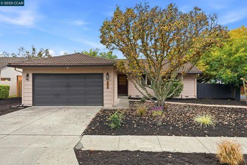 1400 Whitman Rd, Concord, CA, 94518-3851 | Card Image