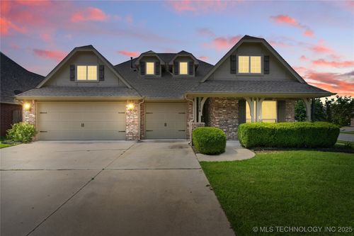 15804 E 91st St N, Owasso, OK, 74055-8550 | Card Image