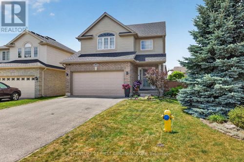 1213 Smither Rd, London, ON, N6G0C2 | Card Image