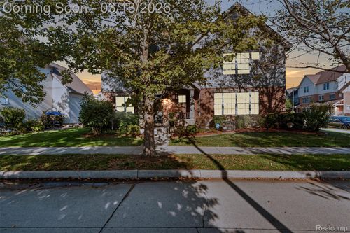 3962 Miracles Blvd, Detroit, MI, 48201-1516 | Card Image