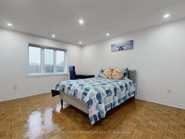 321 Bussel Cres, House attached with 3 bedrooms, 3 bathrooms and 2 parking in Milton ON | Image 20